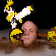 Imagen para el artículo titulado Tardaron nueve años en hacer esta impresionante animación con Legos sobre videojuegos 8-bit